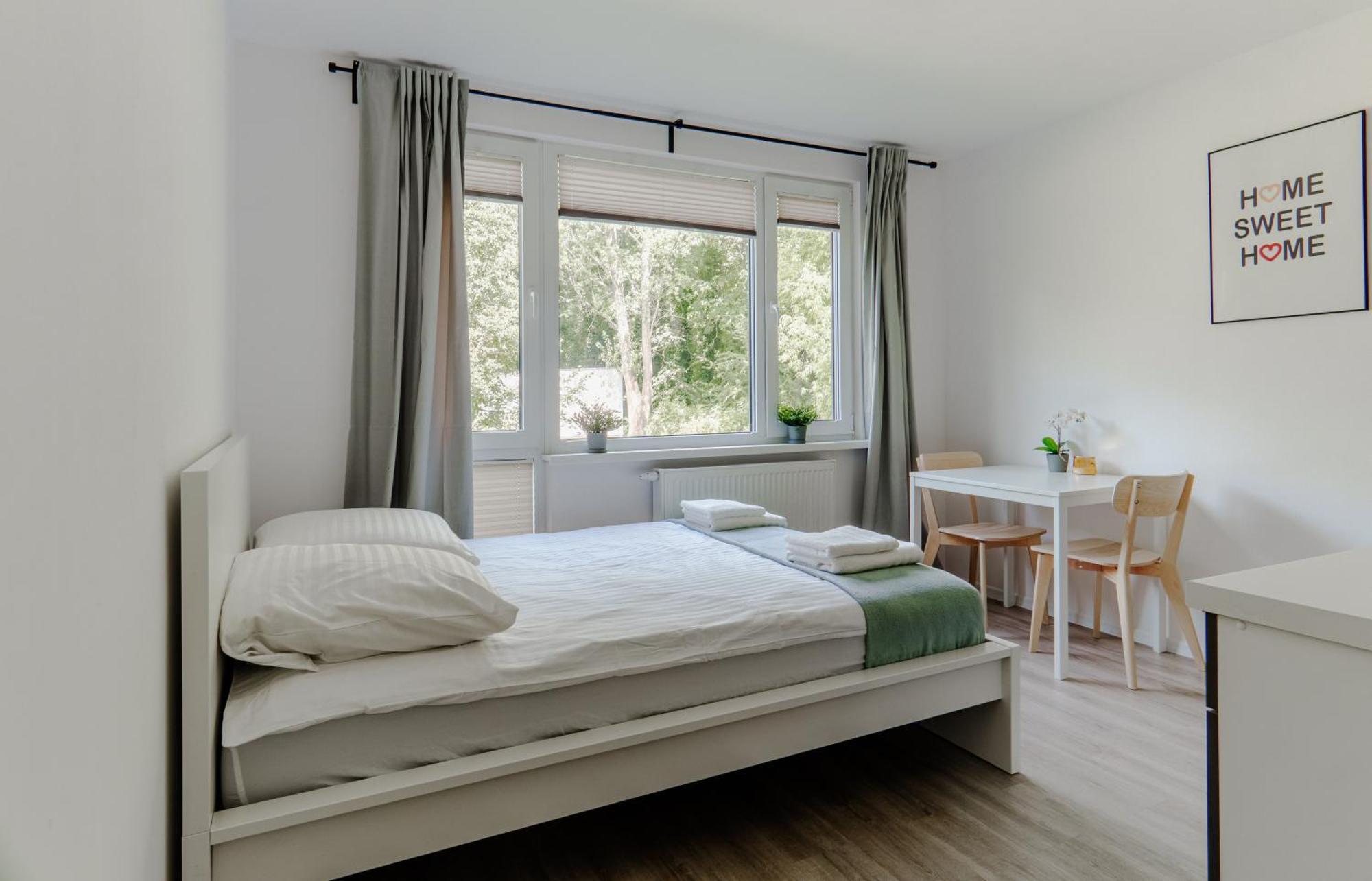 The Park Suites Warschau Buitenkant foto