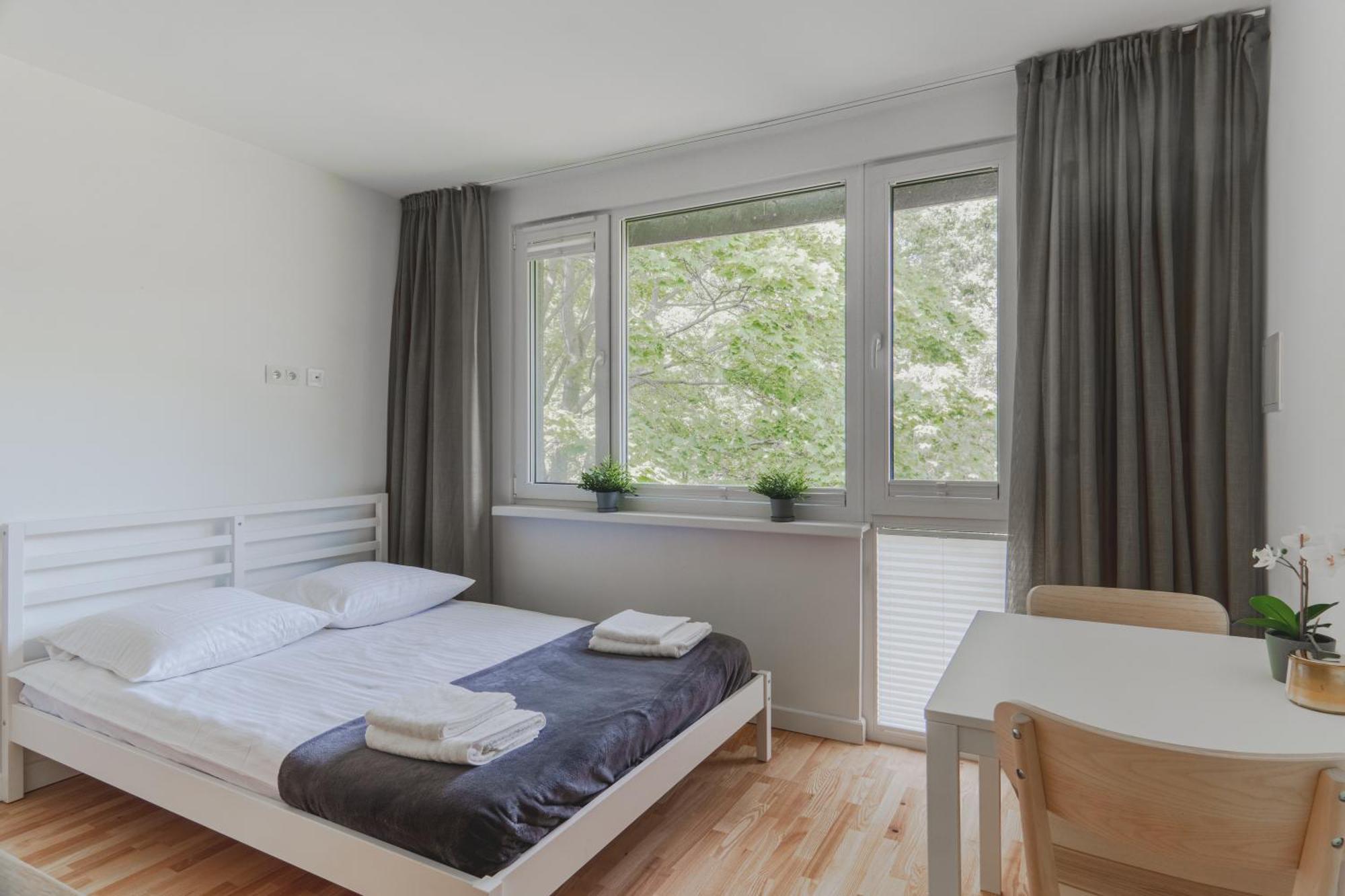 The Park Suites Warschau Buitenkant foto